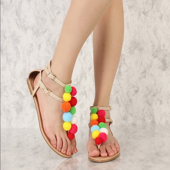 Pom Pom sandals - Picture 2 of 8